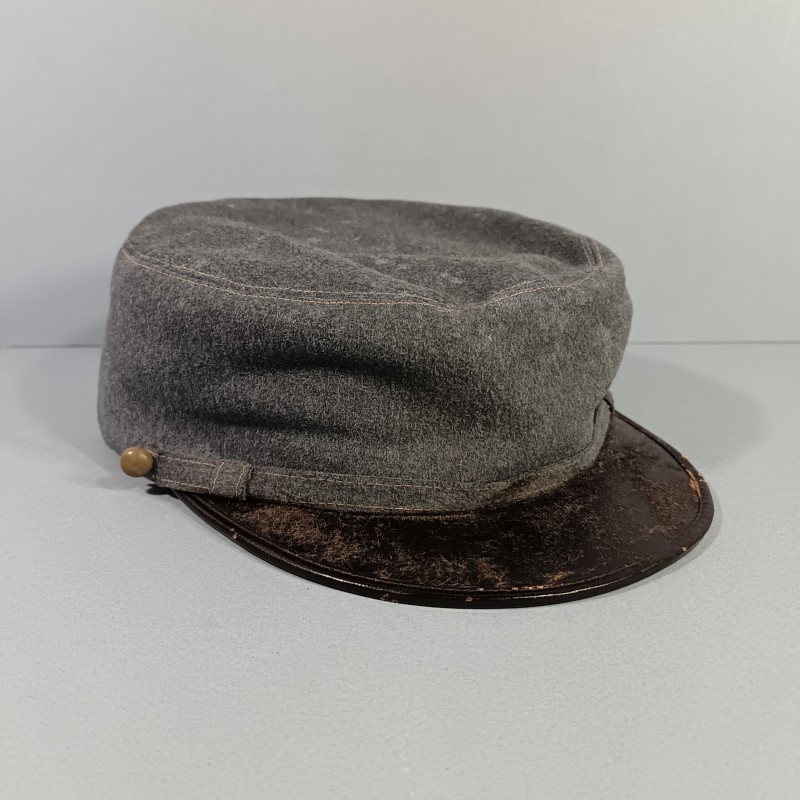 KEPI FANTAISIE BLEU HORIZON TROUPE MODELE 1915 PERIODE PREMIERE GUERRE TAILLE 57